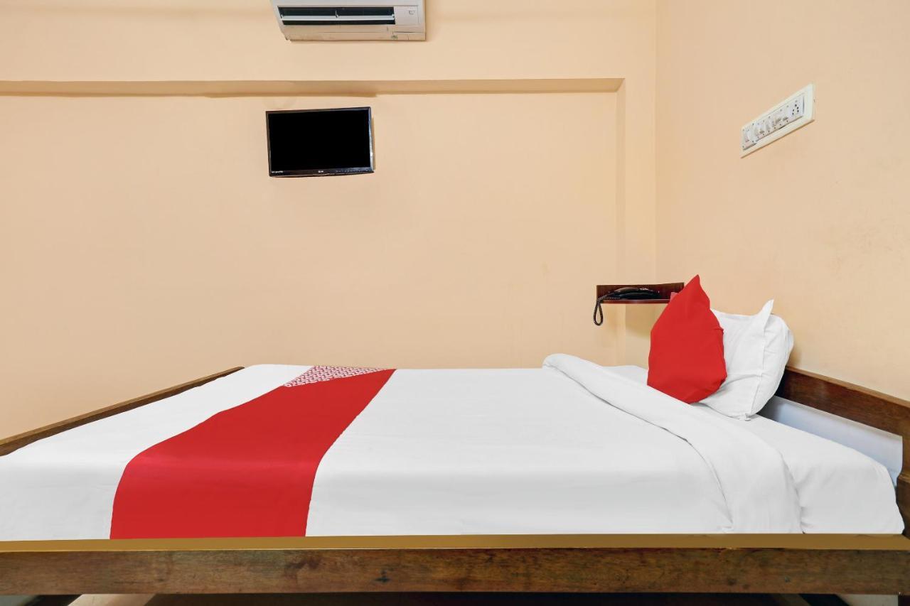 Oyo 81409 Hotel Sivajothi Thoothukudi Eksteriør billede