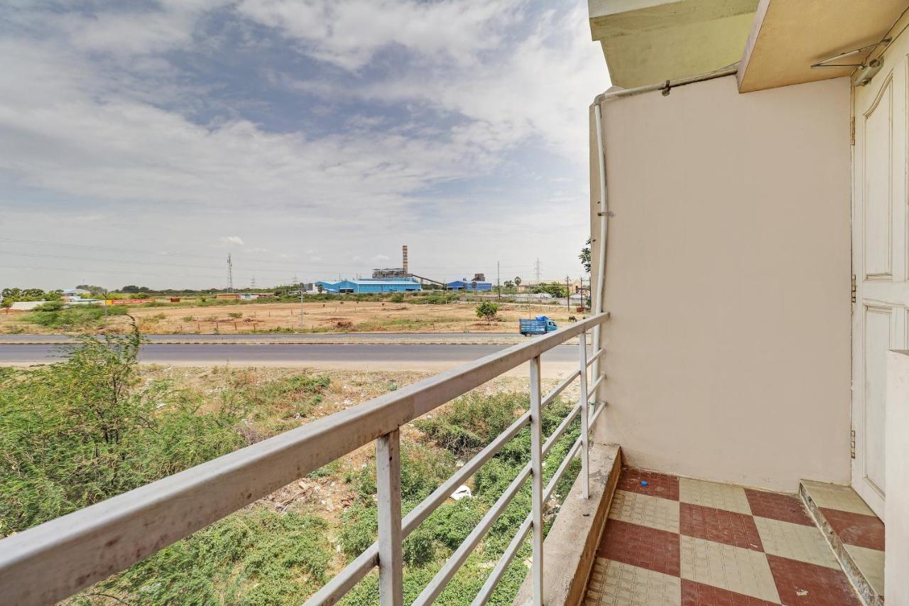 Oyo 81409 Hotel Sivajothi Thoothukudi Eksteriør billede